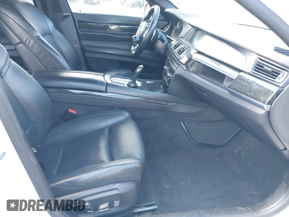 2014 BMW 7 Series ALPINA B7 with VIN WBAYE8C58ED136366, listed as a IAAI auction lot 41721814 with 142,295 mi miles and . Bid and sale history available at DreamBid. Image 5.