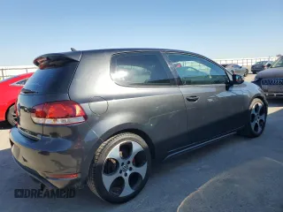 2013 Volkswagen GTI w/Conv & Sunroof z VIN WVWFD7AJ8DW005982, wystawiony jako Copart lot #50383495 z przebiegiem 157 169 mil mil oraz Czysty tytuł • Clean title. Historia ofert i sprzedaży dostępna na DreamBid. Obrazek 3.