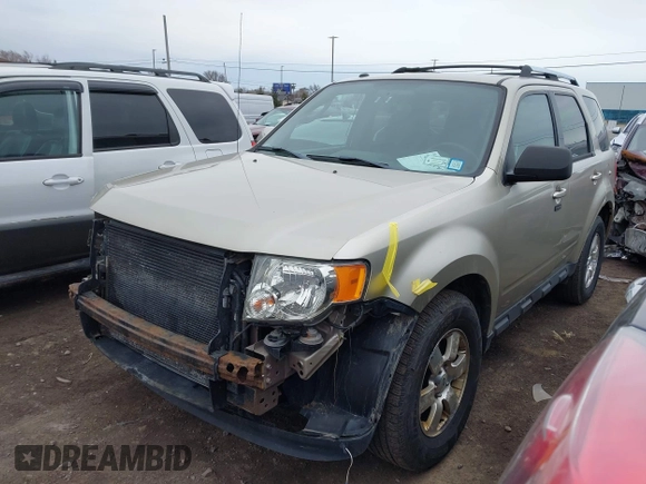 2012 Ford Escape Limited with VIN 1FMCU0EG7CKC15211, listed as a IAAI auction lot 41893797 with 95,561 mi miles. Bid and sale history available at carsss.com. Image 17.