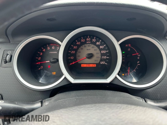 2009 Toyota Tacoma z VIN 3TMMU52N39M012424, wystawiony jako Copart lot #60904275 z przebiegiem 286 128 mil mil oraz Czysty tytuł • Clean title. Historia ofert i sprzedaży dostępna na DreamBid. Obrazek 8.