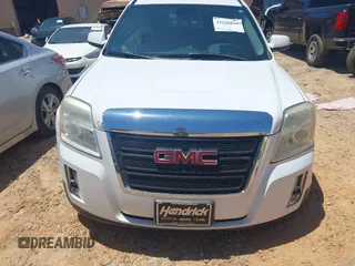 2015 GMC Terrain SLE z VIN 2GKALMEK7F6176531, wystawiony jako IAAI lot #42559112 z przebiegiem 215 849 mil mil oraz . Historia ofert i sprzedaży dostępna na DreamBid. Obrazek 12.