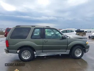 2001 Ford Explorer Sport z VIN 1FMYU60E71UC82486, wystawiony jako IAAI lot #41465511 z przebiegiem 282 639 mil mil oraz . Historia ofert i sprzedaży dostępna na DreamBid. Obrazek 14.