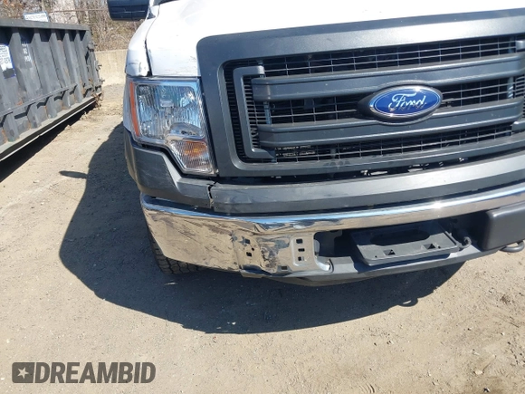 2014 Ford F-150 XL with VIN 1FTFW1EF6EKG07589, listed as a IAAI auction lot 41757895 with 190,281 mi miles. Bid and sale history available at carsss.com. Image 6.