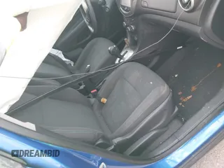 2015 Chevrolet Trax LS with VIN KL7CJKSB8FB179600, listed as a IAAI auction lot 41139637 with 62,814 mi miles. Bid and sale history available at carsss.com. Image 5.