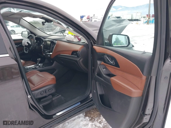 2018 Chevrolet Traverse High Country with VIN 1GNEVKKW8JJ176544, listed as a IAAI auction lot 41254016 with 1 mi miles. Bid and sale history available at carsss.com. Image 5.