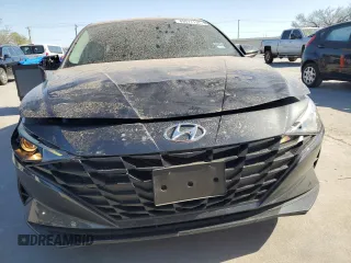 2023 Hyundai Elantra SEL z VIN 5NPLM4AG2PH103101, wystawiony jako Copart lot #49977135 z przebiegiem 28 443 mil mil oraz Szkoda całkowita • Salvage title. Historia ofert i sprzedaży dostępna na DreamBid. Obrazek 5.