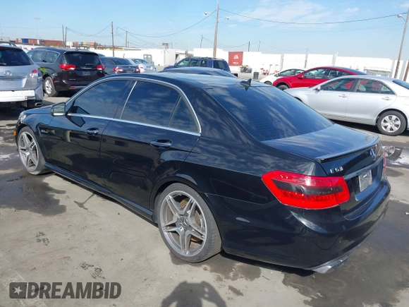 2010 Mercedes-Benz E 63 AMG with VIN WDDHF7HBXAA162896, listed as a IAAI auction lot 41698765 with 137,519 mi miles and . Bid and sale history available at DreamBid. Image 3.