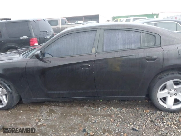2014 Dodge Charger Police with VIN 2C3CDXAT3EH121356, listed as a IAAI auction lot 41028573 with 227,412 mi miles. Bid and sale history available at carsss.com. Image 14.