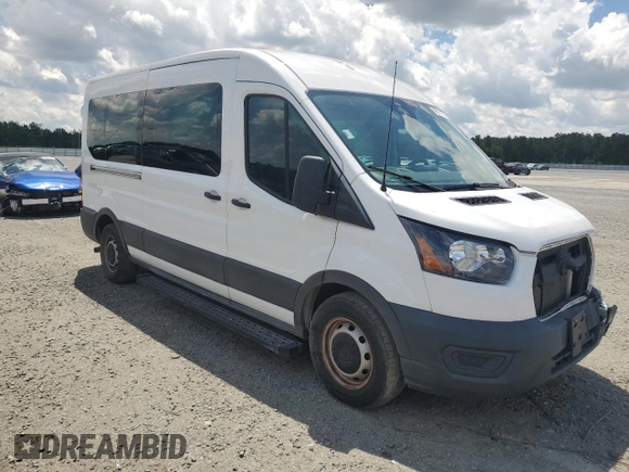 2022 Ford Transit Passenger XL z VIN 1FBAX2C85NKA59476, wystawiony jako Copart lot #49974725 z przebiegiem 53 135 mil mil oraz Szkody całkowita. Historia ofert i sprzedaży dostępna na DreamBid. Obrazek 4.
