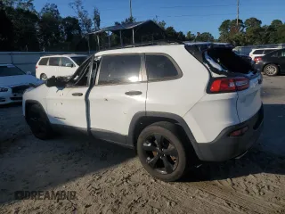 2017 Jeep Cherokee Sport z VIN 1C4PJLAS6HW652465, wystawiony jako Copart lot #77450574 z przebiegiem 16 779 mil mil oraz Szkoda całkowita • Salvage title. Historia ofert i sprzedaży dostępna na DreamBid. Obrazek 2.
