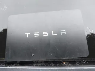 2022 Tesla Model 3 with VIN 5YJ3E1EA7NF339952, listed as a IAAI auction lot 38007332 with 10,726 mi miles. Bid and sale history available at carsss.com. Image 11.