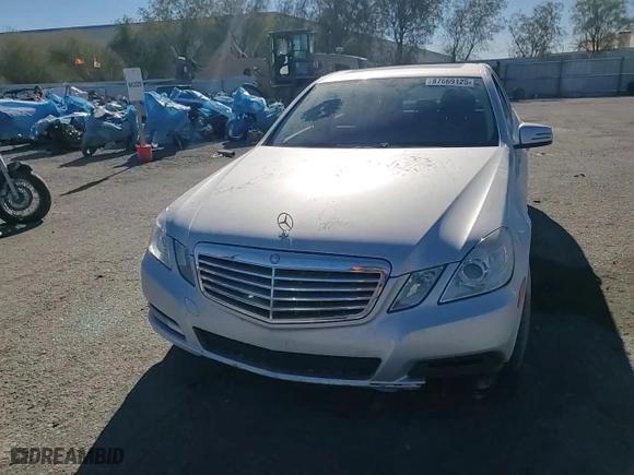 2012 Mercedes-Benz E-Class E 350 Luxury with VIN WDDHF5KB1CA530298, listed as a Copart auction lot 87669125 with 71,797 mi miles and Salvage Title. Bid and sale history available at carsss.com. Image 11.