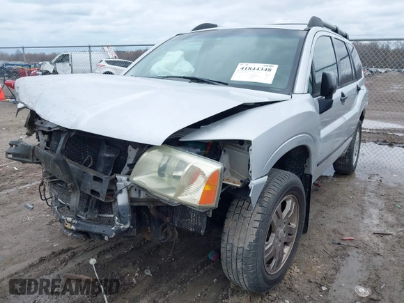 2005 Mitsubishi Endeavor LS with VIN 4A4MM21S65E020791, listed as a IAAI auction lot 41844348 with 208,007 mi miles. Bid and sale history available at carsss.com. Image 2.