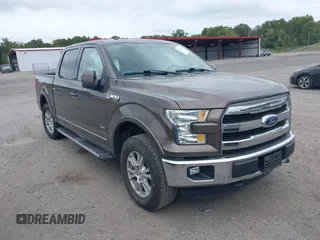 2015 Ford F-150 XLT with VIN 1FTEW1EP1FFC72160, listed as a IAAI auction lot 40351662 with 142,647 mi miles. Bid and sale history available at carsss.com. Image 1.