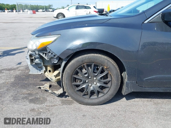 2018 Nissan Altima SR with VIN 1N4AL3AP8JC224924, listed as a IAAI auction lot 42145463 with 124,748 mi miles and . Bid and sale history available at carsss.com. Image 19.