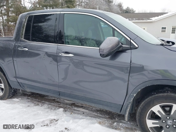2017 Honda Ridgeline RTL-E with VIN 5FPYK3F75HB035253, listed as a IAAI auction lot 41292668 with 115,581 mi miles. Bid and sale history available at carsss.com. Image 19.