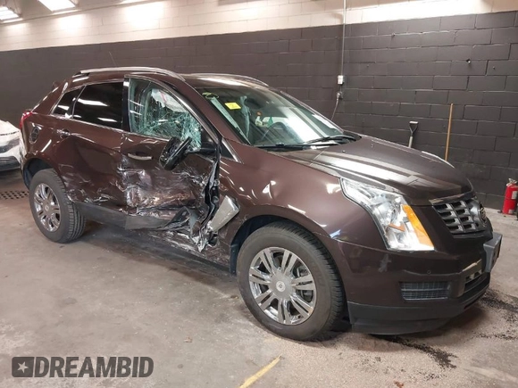 2015 Cadillac SRX Luxury Collection with VIN 3GYFNEE3XFS529754, listed as a IAAI auction lot 41727672 with 52,331 mi miles. Bid and sale history available at carsss.com. Image 1.