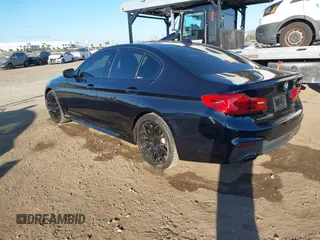2020 BMW 5 Series 540i с VIN WBAJS1C01LCD20897, выставлен на аукционе IAAI как лот 41279762 с пробегом 62 886 миль миль и . История ставок и продаж доступна на DreamBid. Изображение 3.