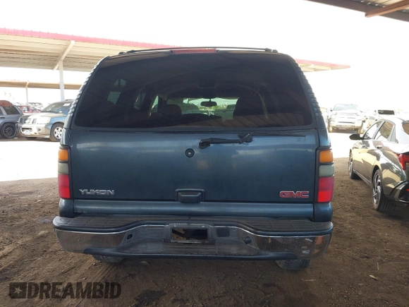 2004 GMC Yukon SLT with VIN 1GKEC13V94J125366, listed as a IAAI auction lot 42089017 with 287,827 mi miles. Bid and sale history available at carsss.com. Image 16.