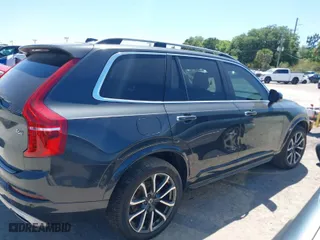 2016 Volvo XC90 T6 Momentum with VIN YV4A22PK4G1040956, listed as a IAAI auction lot 42027275 with 137,247 mi miles. Bid and sale history available at carsss.com. Image 12.