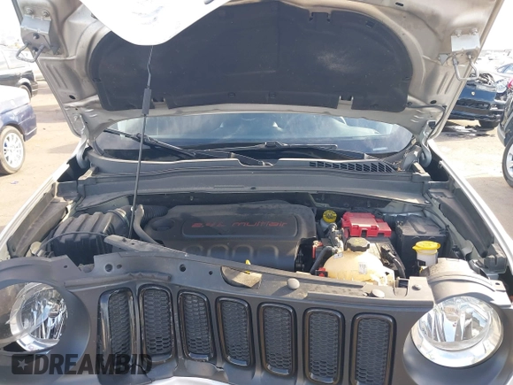2018 Jeep Renegade Sport with VIN ZACCJBAB4JPH47649, listed as a IAAI auction lot 41615500 with 91,695 mi miles. Bid and sale history available at carsss.com. Image 10.