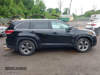 2018 Toyota Highlander Hybrid Limited with VIN 5TDDGRFH1JS050550, listed as a IAAI auction lot 42524426 with 179,408 mi miles and . Bid and sale history available at DreamBid. Image 13.