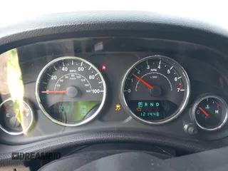 2014 Jeep Wrangler Unlimited Sahara with VIN 1C4BJWEG0EL273086, listed as a IAAI auction lot 42340938 with 121,448 mi miles and . Bid and sale history available at DreamBid. Image 7.