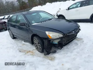 2005 Honda Accord LX z VIN 1HGCM56435A138157, wystawiony jako IAAI lot #41570248 z przebiegiem 188 962 mil mil oraz . Historia ofert i sprzedaży dostępna na DreamBid. Obrazek 1.