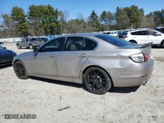 2013 BMW 5 Series 528i xDrive with VIN WBAXH5C59DD107524, listed as a Copart auction lot 49342625 with 99,093 mi miles and Clean Title. Bid and sale history available at carsss.com. Image 2.