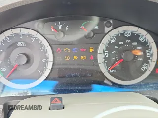 2008 Ford Escape Hybrid z VIN 1FMCU49H38KA03178, wystawiony jako Copart lot #59577115 z przebiegiem 223 992 mil mil oraz Szkoda całkowita • Salvage title. Historia ofert i sprzedaży dostępna na DreamBid. Obrazek 9.