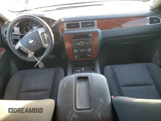 2012 Chevrolet Tahoe LS with VIN 1GNSCAE05CR202824, listed as a Copart auction lot 41580175 with 200,955 mi miles and Salvage title. Bid and sale history available at DreamBid. Image 8.