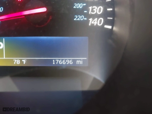 2013 Suzuki Grand Vitara Limited with VIN JS3TE0D74D4100091, listed as a IAAI auction lot 41684748 with 176,696 mi miles. Bid and sale history available at carsss.com. Image 16.
