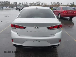 2018 Hyundai Sonata SEL with VIN 5NPE34AF0JH696872, listed as a IAAI auction lot 41070305 with 121,000 mi miles and . Bid and sale history available at DreamBid. Image 16.