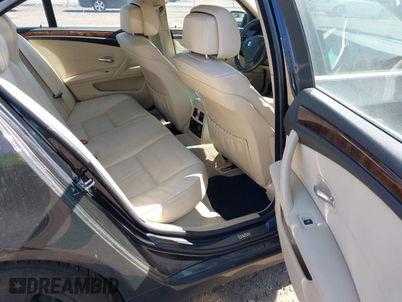 2008 BMW 5 Series 535xi with VIN WBANV93548CZ67124, listed as a IAAI auction lot 42151072 with 142,275 mi miles and . Bid and sale history available at carsss.com. Image 8.