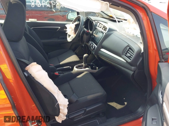 2019 Honda Fit EX z VIN 3HGGK5H88KM711558, wystawiony jako IAAI lot #42392968 z przebiegiem 48 811 mil mil oraz . Historia ofert i sprzedaży dostępna na DreamBid. Obrazek 5.