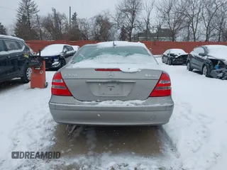 2004 Mercedes-Benz E 320 with VIN WDBUF82J34X113828, listed as a IAAI auction lot 41280495 with Not Provided miles and . Bid and sale history available at DreamBid. Image 17.