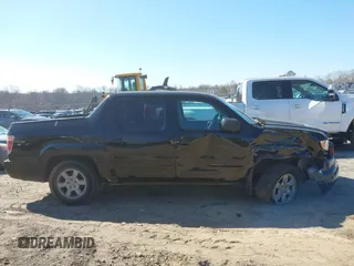 2008 Honda Ridgeline RT с VIN 2HJYK16298H541644, выставлен на аукционе IAAI как лот 41655734 с пробегом 242 628 миль миль и . История ставок и продаж доступна на DreamBid. Изображение 17.