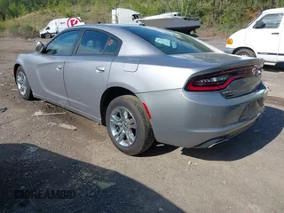 2015 Dodge Charger SE with VIN 2C3CDXBG1FH812677, listed as a IAAI auction lot 41994593 with 90,075 mi miles and . Bid and sale history available at carsss.com. Image 3.
