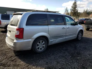 2012 Chrysler Town & Country Touring with VIN 2C4RC1BGXCR309015, listed as a Copart auction lot 48437085 with 189,955 mi miles and Salvage Title. Bid and sale history available at carsss.com. Image 3.