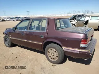1993 Plymouth Acclaim z VIN 1P3XA4630PF630239, wystawiony jako Copart lot #75910954 z przebiegiem 87 471 mil mil oraz Tytuł czysty. Historia ofert i sprzedaży dostępna na DreamBid. Obrazek 2.