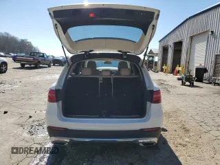 2018 Mercedes-Benz GLC 300 with VIN WDC0G4JB4JV038963, listed as a Copart auction lot 59706815 with 31,404 mi miles and Non repairable. Bid and sale history available at DreamBid. Image 6.