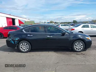 2018 Nissan Altima 2.5 SR with VIN 1N4AL3APXJC297695, listed as a IAAI auction lot 41878561 with 77,916 mi miles. Bid and sale history available at carsss.com. Image 14.