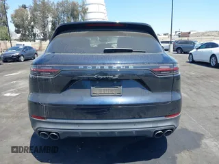 2019 Porsche Cayenne S z VIN WP1AB2AY9KDA64014, wystawiony jako IAAI lot #42294005 z przebiegiem Nie podano mil oraz . Historia ofert i sprzedaży dostępna na DreamBid. Obrazek 17.