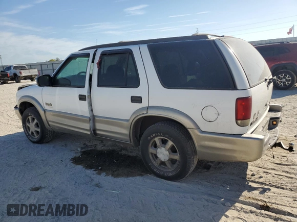 2000 Oldsmobile Bravada z VIN 1GHDT13W8Y2333619, wystawiony jako Copart lot #49631575 z przebiegiem 256 252 mil mil oraz Szkoda całkowita • Salvage title. Historia ofert i sprzedaży dostępna na DreamBid. Obrazek 2.