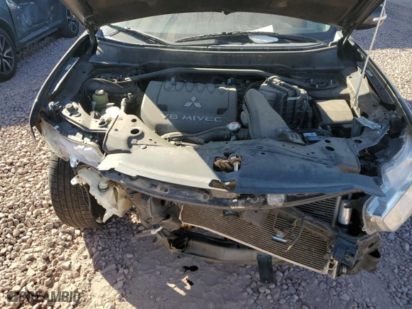 2010 Mitsubishi Outlander GT with VIN JA4JT5AX8AZ005314, listed as a Copart auction lot 46630305 with 145,113 mi miles and Salvage Title. Bid and sale history available at carsss.com. Image 13.