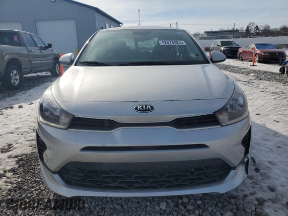 2021 Kia Rio LX with VIN 3KPA24AD7ME403610, listed as a Copart auction lot 42878025 with 52,335 mi miles and Salvage Title. Bid and sale history available at carsss.com. Image 5.