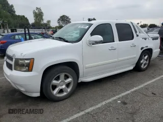 2007 Chevrolet Avalanche LTZ z VIN 3GNEC12J17G189411, wystawiony jako Copart lot #50810885 z przebiegiem Nie podano mil oraz Czysty tytuł • Clean title. Historia ofert i sprzedaży dostępna na DreamBid. Obrazek 1.