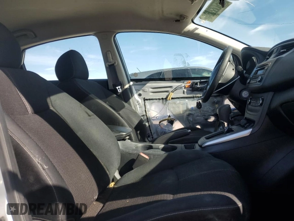2017 Nissan Sentra S with VIN 3N1AB7AP5HY323905, listed as a Copart auction lot 89083675 with 84,580 mi miles and Salvage Title. Bid and sale history available at DreamBid. Image 7.
