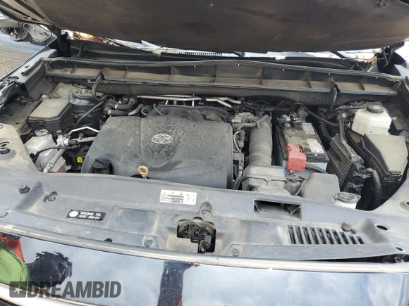 2021 Toyota Highlander XLE with VIN 5TDGZRAH2MS521284, listed as a Copart auction lot 59986685 with 106,610 mi miles and Salvage title. Bid and sale history available at DreamBid. Image 12.
