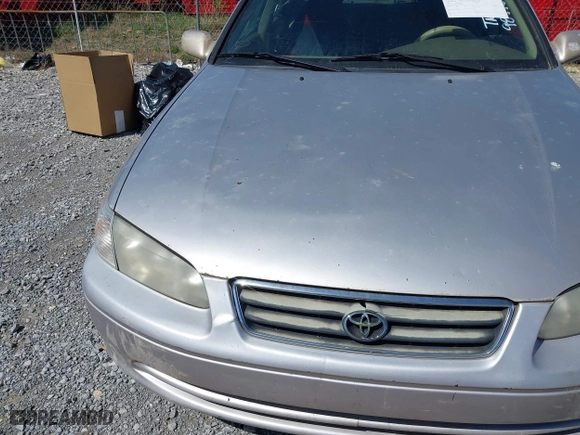 2000 Toyota Camry CE with VIN 4T1BG22K9YU984960, listed as a IAAI auction lot 41816062 with 217,022 mi miles. Bid and sale history available at carsss.com. Image 6.